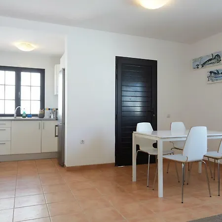 Tropical Village Guest house Corralejo